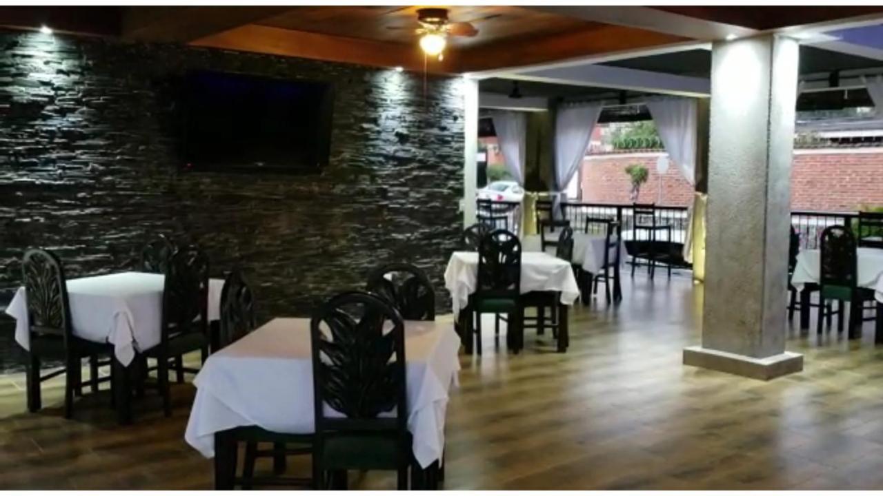 La Del Rey Primero Hotel