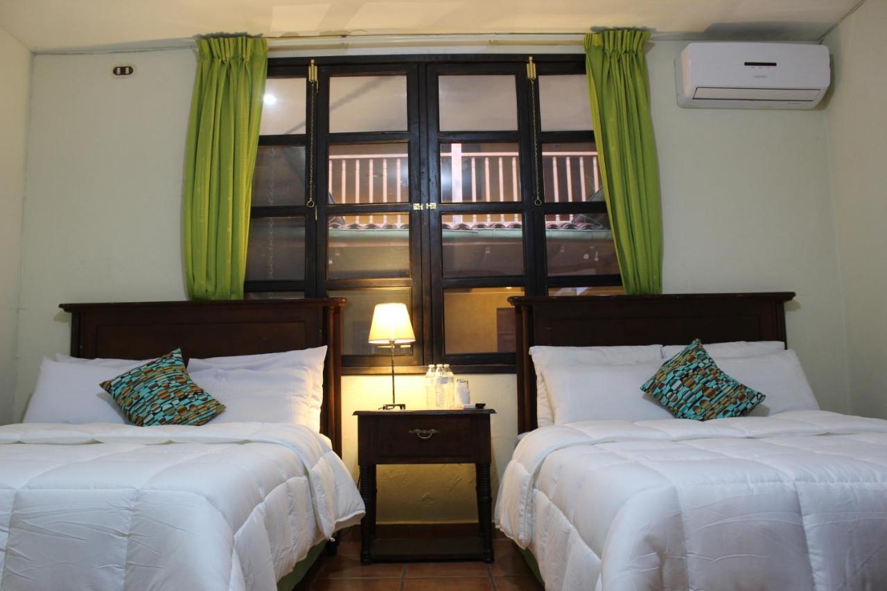 Hotel La Del Rey Primero
