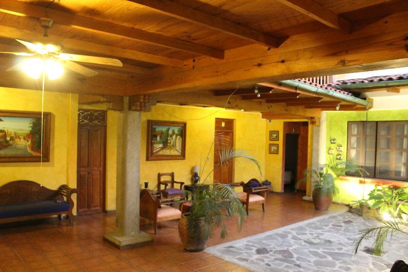 La Del Rey Primero Hotel