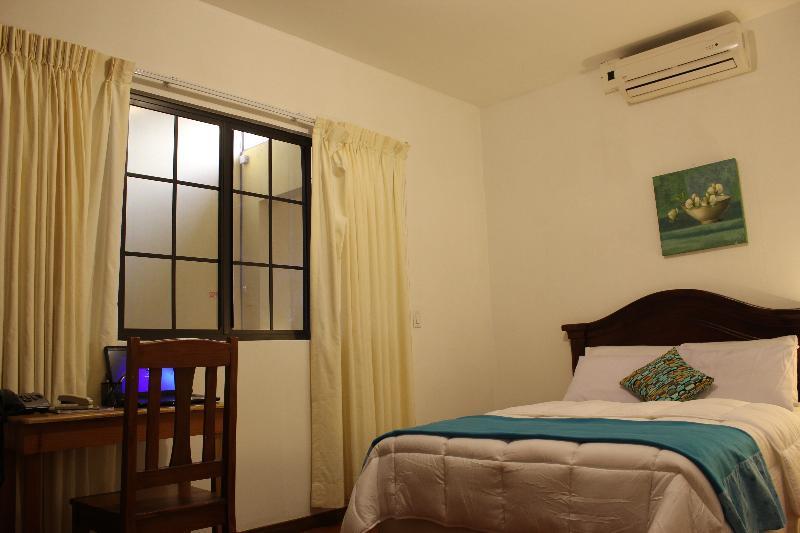 La Del Rey Primero Hotel 3*